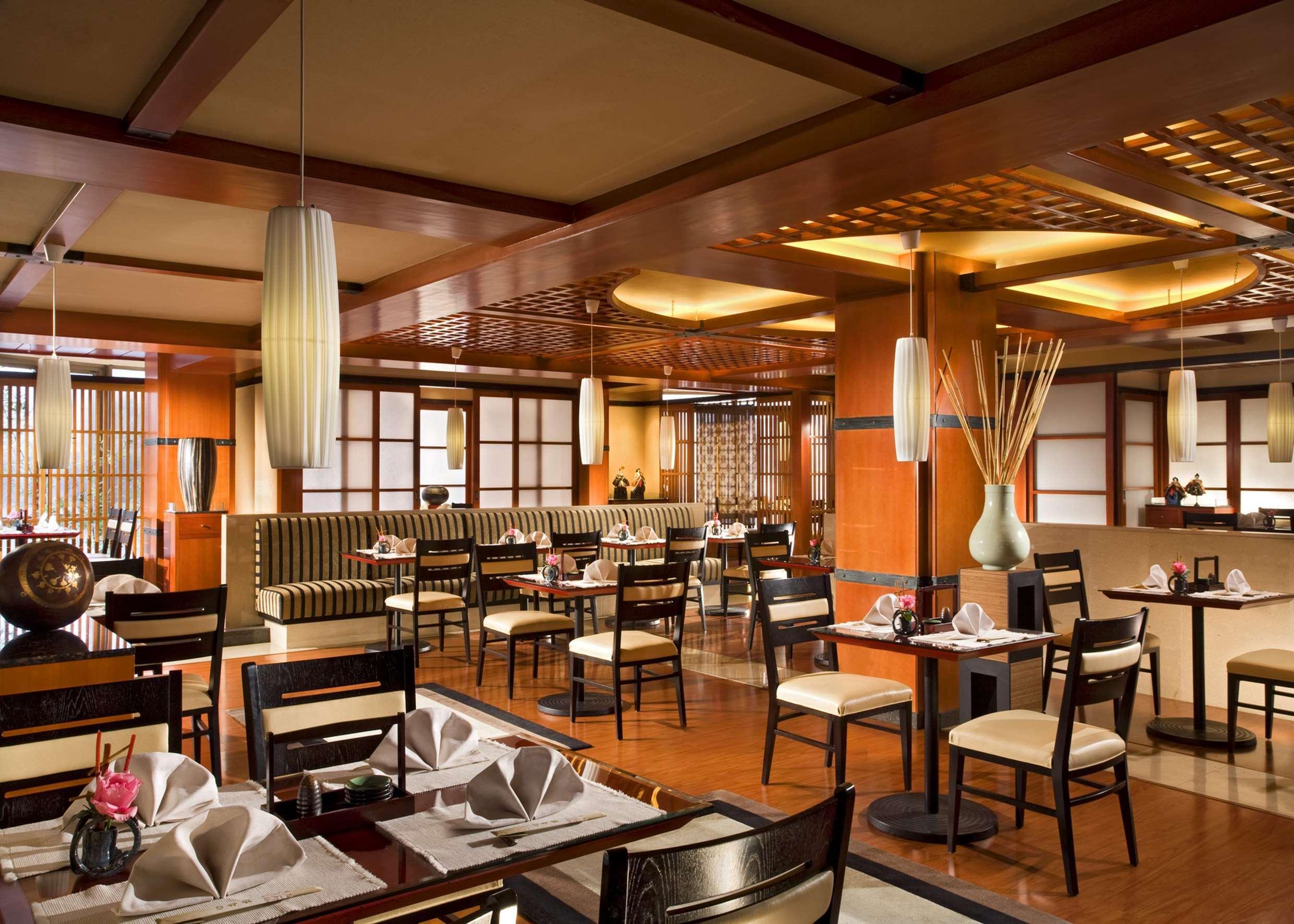 Hongqiao Jin Jiang Hotel Shanghai Exterior photo