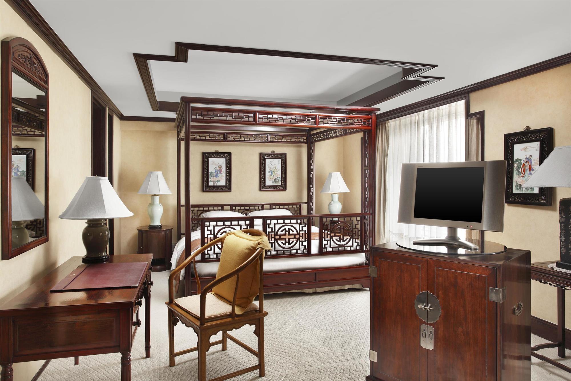 Hongqiao Jin Jiang Hotel Shanghai Exterior photo