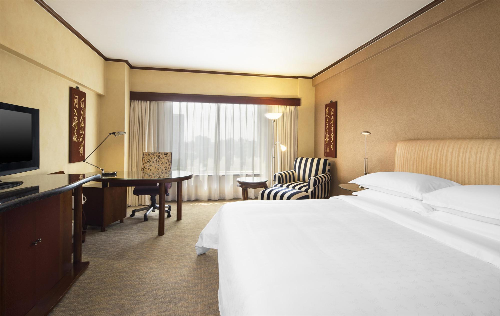 Hongqiao Jin Jiang Hotel Shanghai Exterior photo